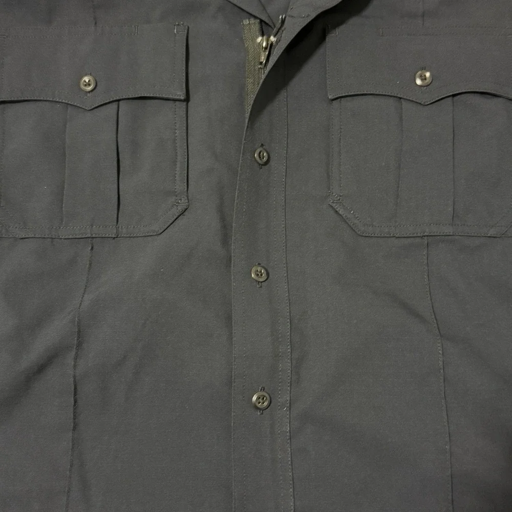 Blauer Police Uniform Short Sleeved Poly Zippered Shirt Size‎ Medium Blue
